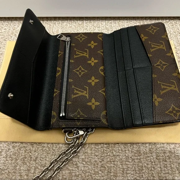 Louis Vuitton Monogram Macassar Wallet on Chain, Excellent condition - Picture 6 of 10